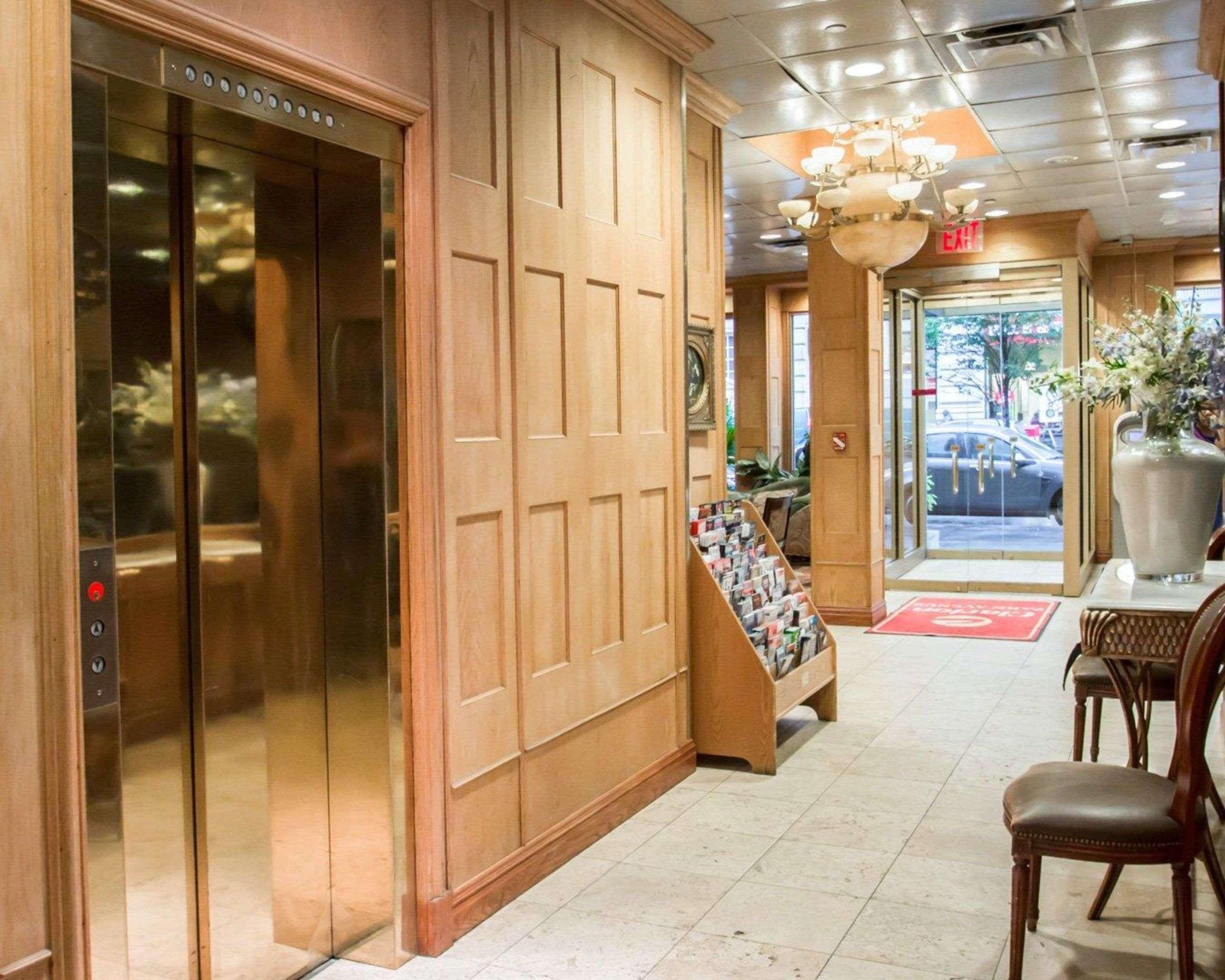 Clarion Hotel Park Avenue New York City Exterior photo