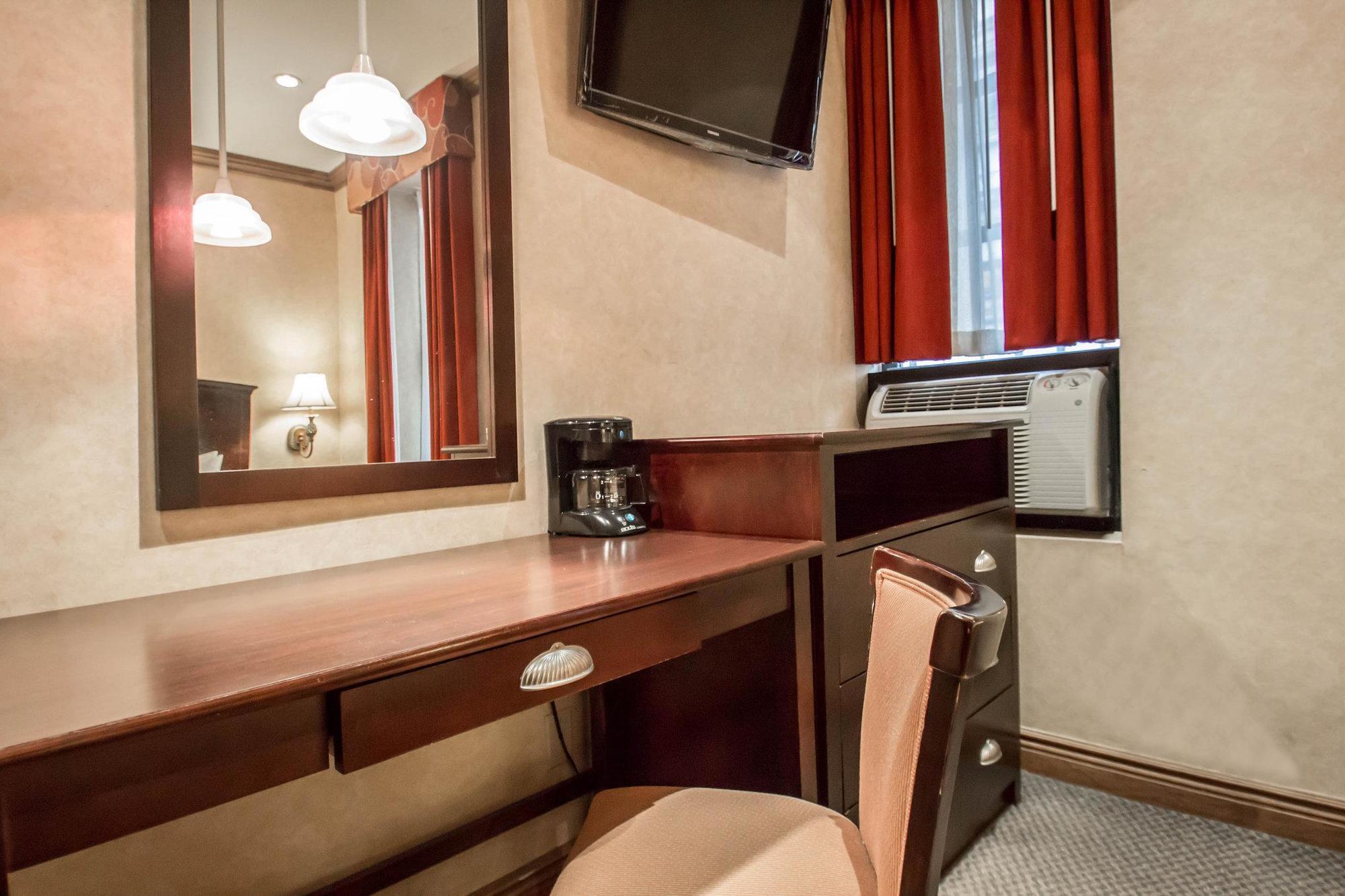 Clarion Hotel Park Avenue New York City Exterior photo